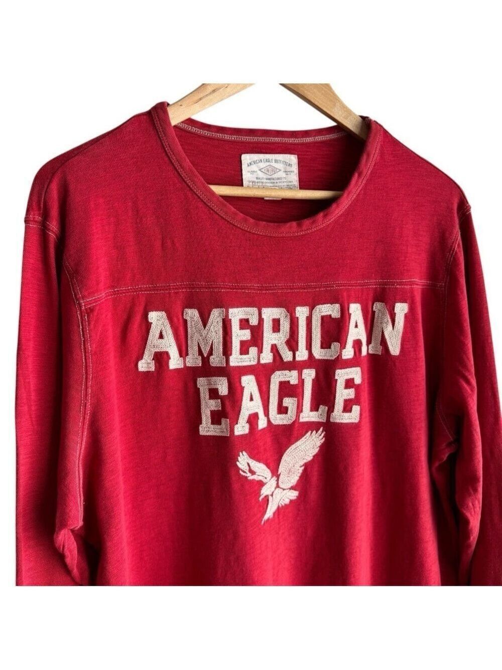 American Eagle 2014 Distressed Long Sleeve Shirt Mens XL Red Spell Out Logo GUC